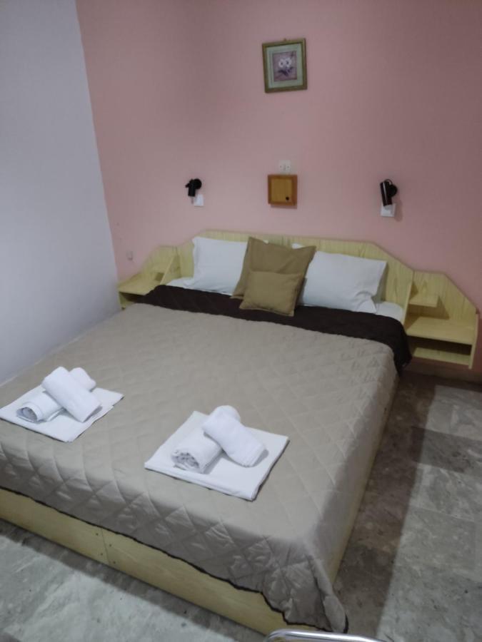 Kissandros Hotel Ajía Galíni Kültér fotó