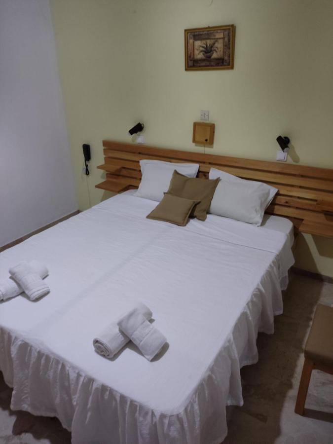 Kissandros Hotel Ajía Galíni Kültér fotó